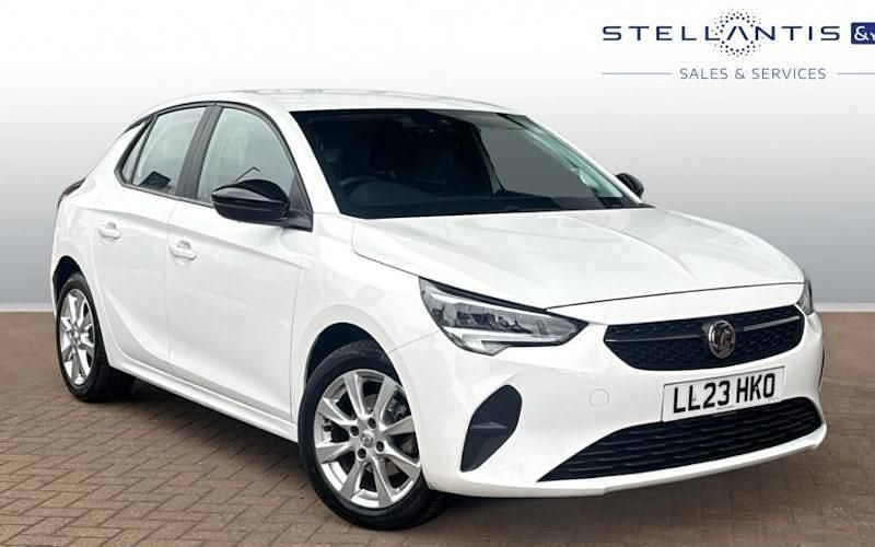 Used Vauxhall Corsa Design Edition 75 HP (55 kW) 2023 White Hatchback
