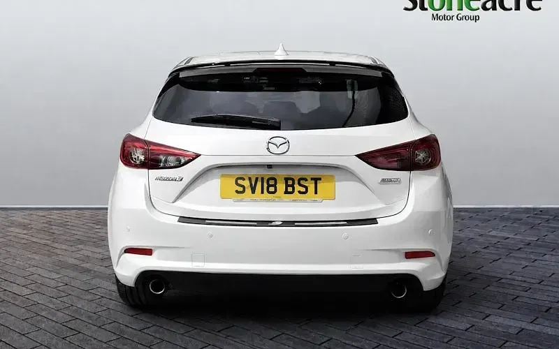 Used Mazda 3 Inclusive 120 HP (88 kW) 2016 Hatchback