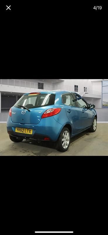 Used Mazda 2 102 HP (75 kW) 2012 Blue Hatchback