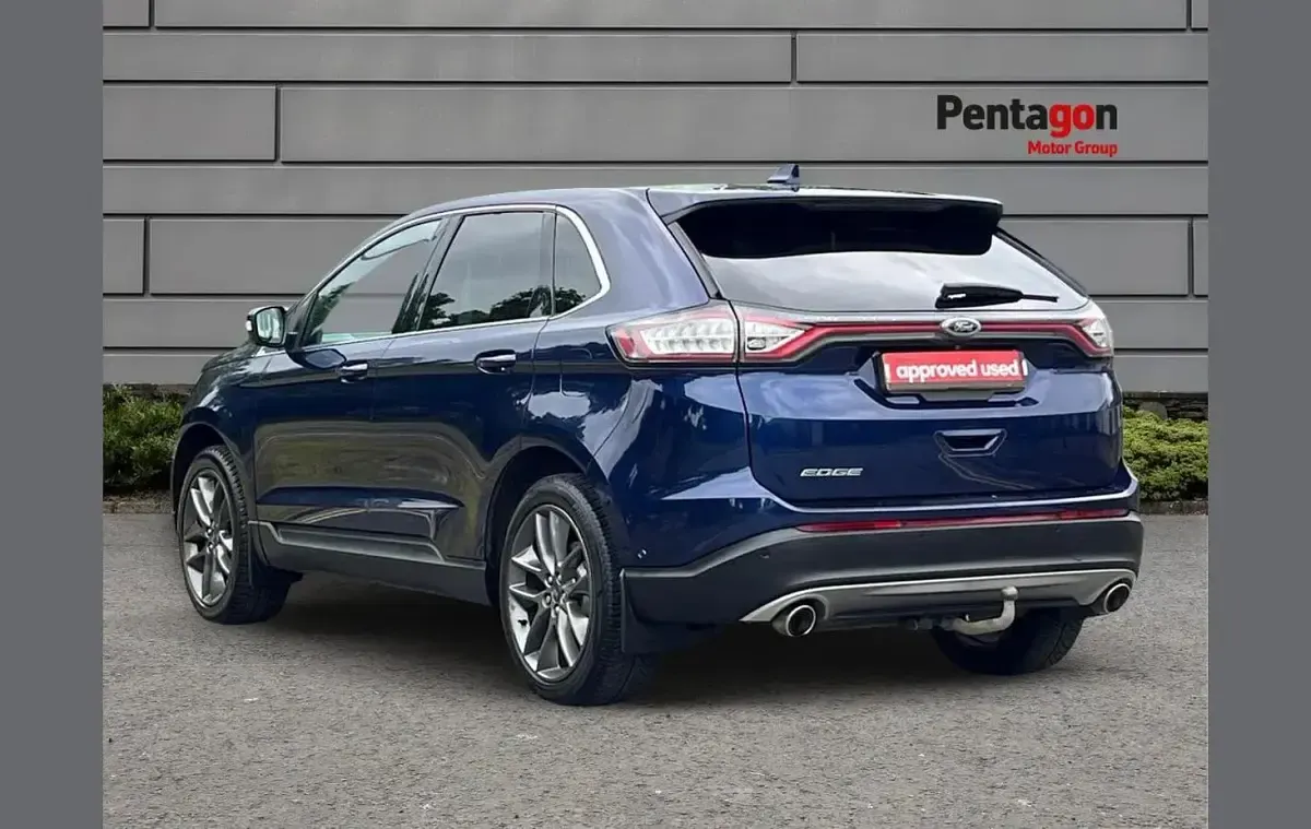Used Ford Edge Titanium 177 HP (130 kW) 2016 Blue SUV
