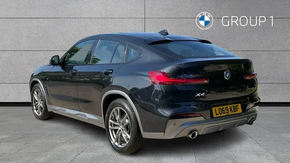 Usado BMW X4 M Sport 190 HP (139 kW) 2019 Preto SUV