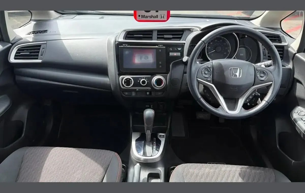 Used Honda Jazz Sport 130 HP (95 kW) 2019 Grey Hatchback