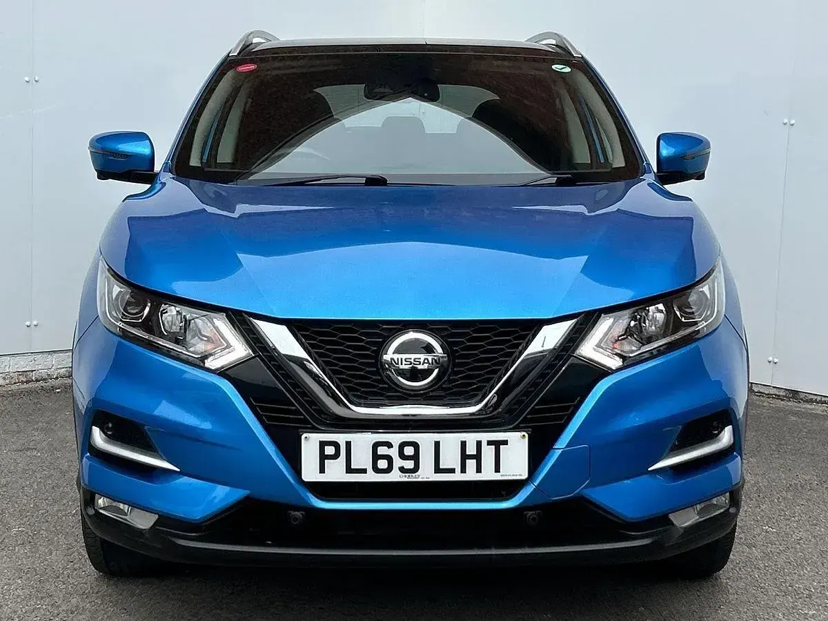 Used Nissan Qashqai N-Connecta 140 HP (102 kW) 2020 Blue SUV