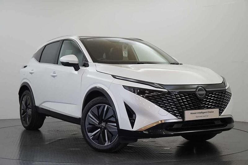 White Used 2024 Nissan Qashqai Tekna SUV | £28,699 - Image 1/3
