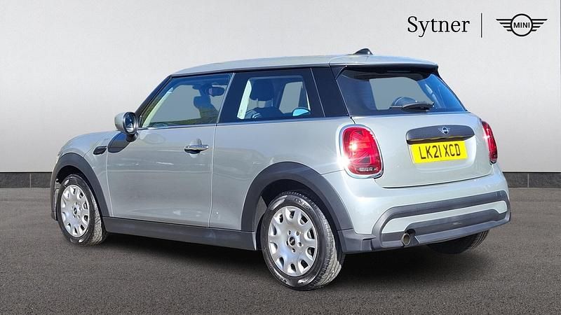 Used Mini ONE Classic 101 HP (74 kW) 2021 Grey Hatchback