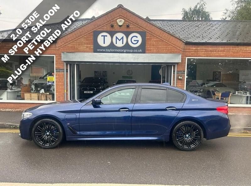 Blue Used 2017 BMW 530e M Sport Sedan | £16,995 - Image 1/4