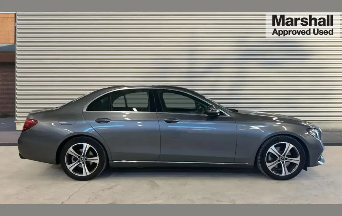 Used Mercedes E220 SE 194 HP (142 kW) 2019 Grey Sedan
