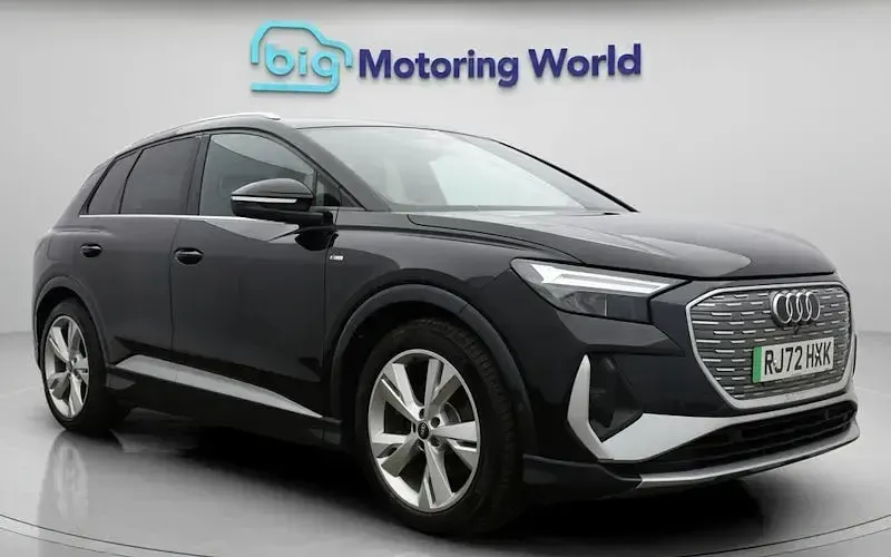 Used Audi Q4 e-tron S-Line 125 kW (170 HP) 2022 SUV