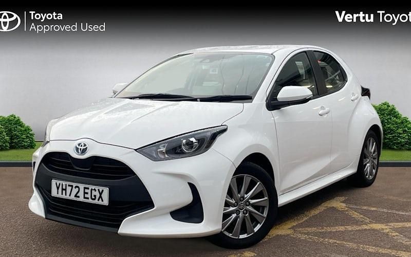 Second-hand Toyota Yaris Hybrid 116 CP (85 kW) 2026 Hatchback