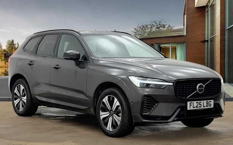 Used 2023 Volvo XC60 Plus SUV | £41,190 (Expensive) - Image 1/4