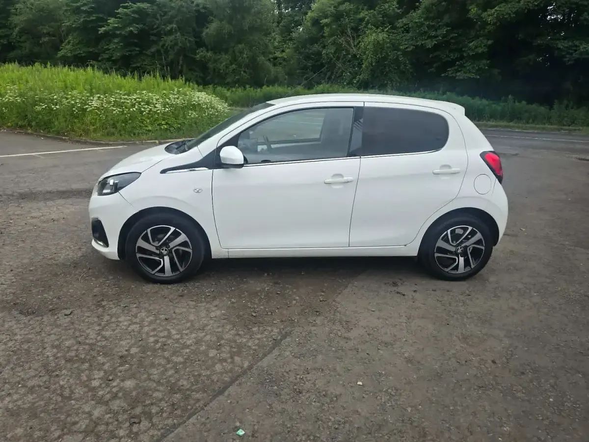 Used Peugeot 108 Collection 2021 White Hatchback