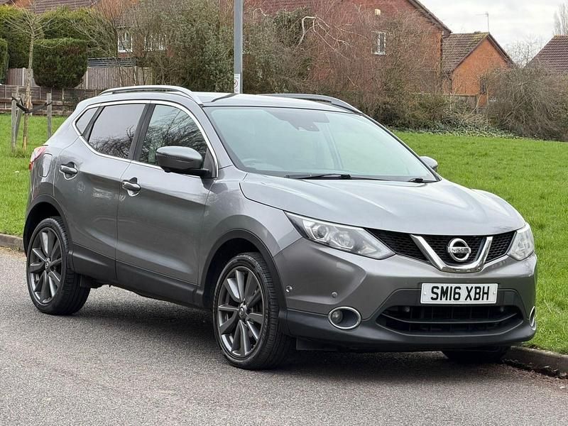 Used Nissan Qashqai Tekna 2016 Grey SUV
