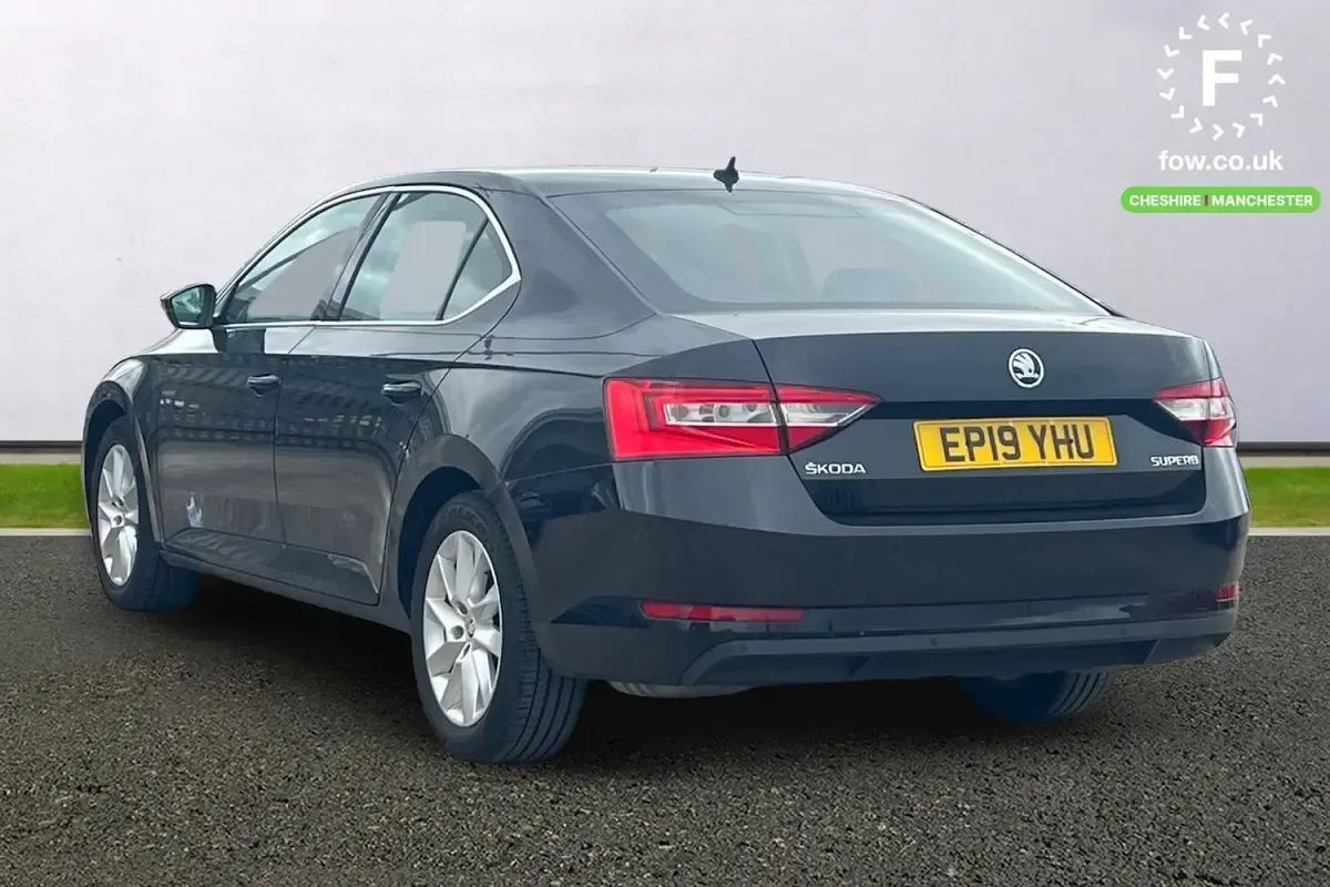 Used Skoda Superb SE 150 HP (110 kW) 2019 Black Hatchback
