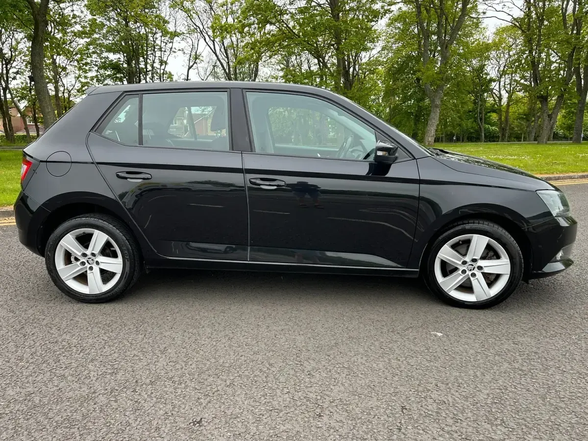 Used Skoda Fabia SE L 2015 Black Hatchback