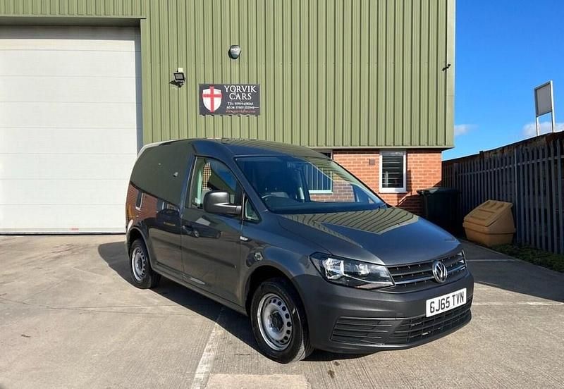 Grey Used 2015 VW Caddy Startline MPV | £7,995 (Fair price) - Image 1/3
