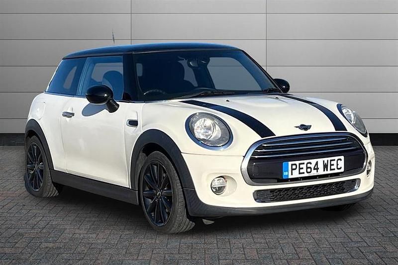 Used Mini Cooper 136 HP (100 kW) 2014 White Hatchback