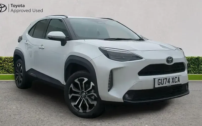 Used Toyota Yaris Cross Design 116 HP (85 kW) 2024 SUV