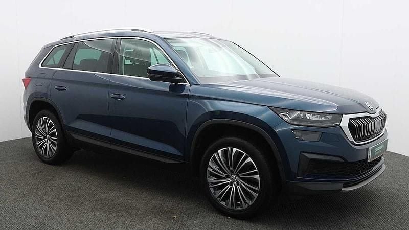 Petrol blue metallic Used 2022 Skoda Kodiaq SE L Executive SUV | £24,990 (Fair price) - Image 1/4