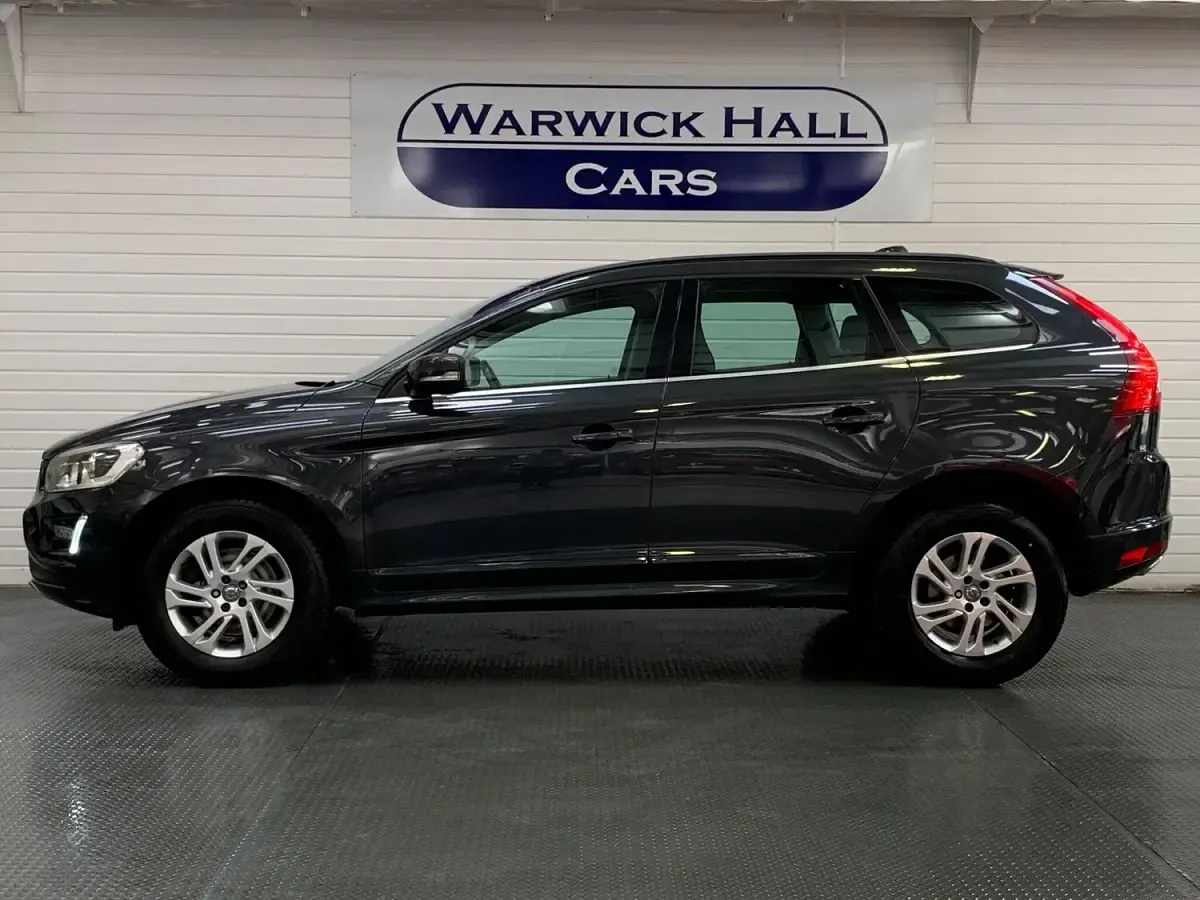 Used Volvo XC60 SE 2015 Grey SUV