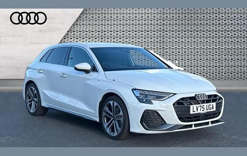 Used Audi A3 S-Line 113 HP (83 kW) 2025 White Hatchback