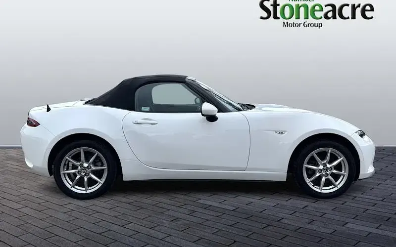 Used Mazda MX5 131 HP (96 kW) 2018 Cabriolet