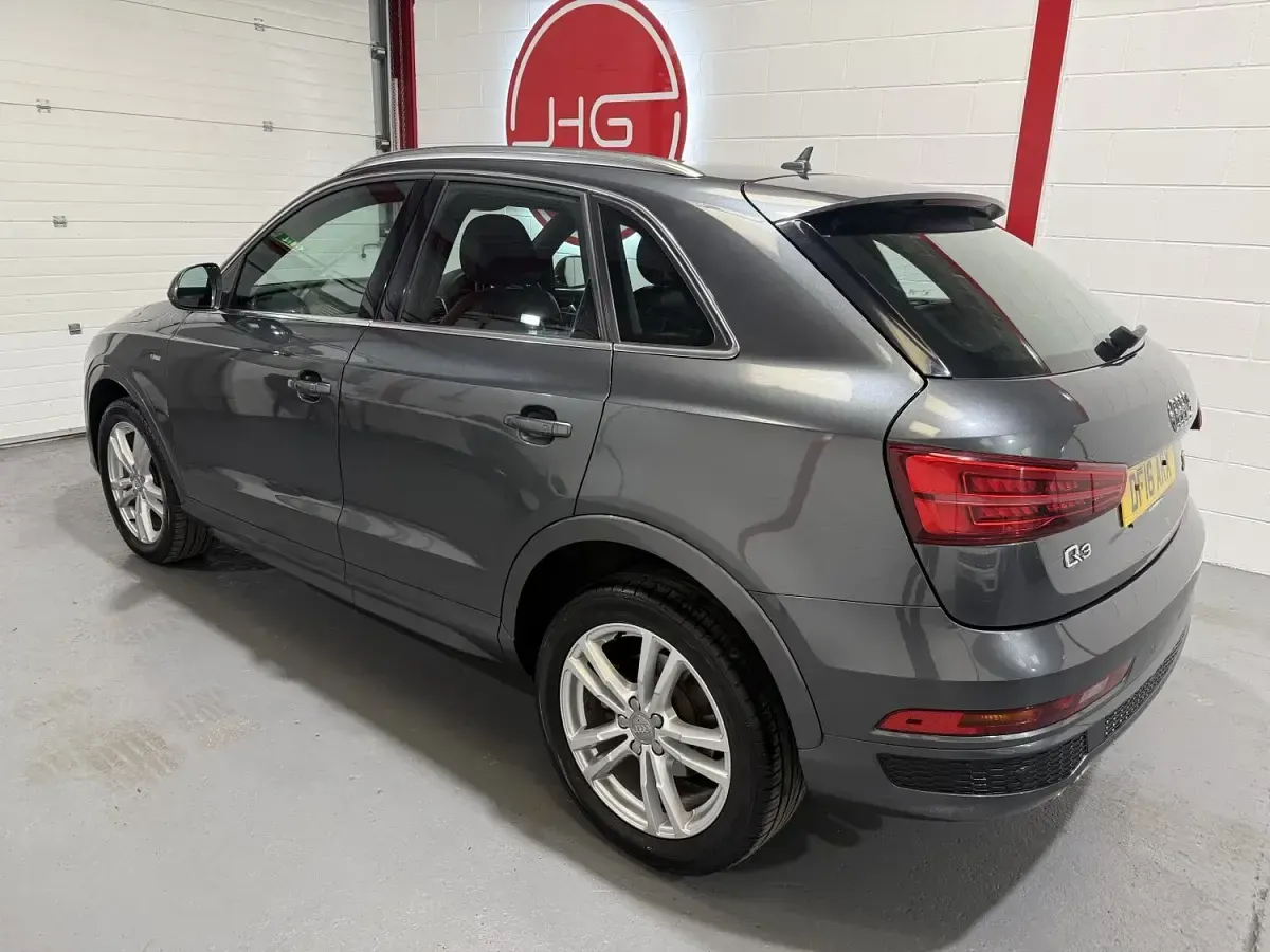 Used Audi Q3 S-Line 150 HP (110 kW) 2016 Grey SUV