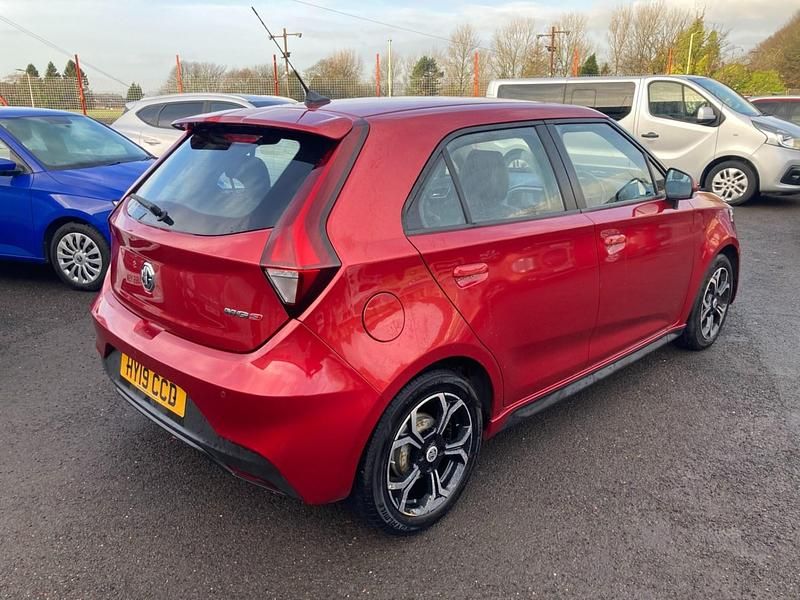 Used MG MG3 Exclusive 106 HP (77 kW) 2019 Red Hatchback