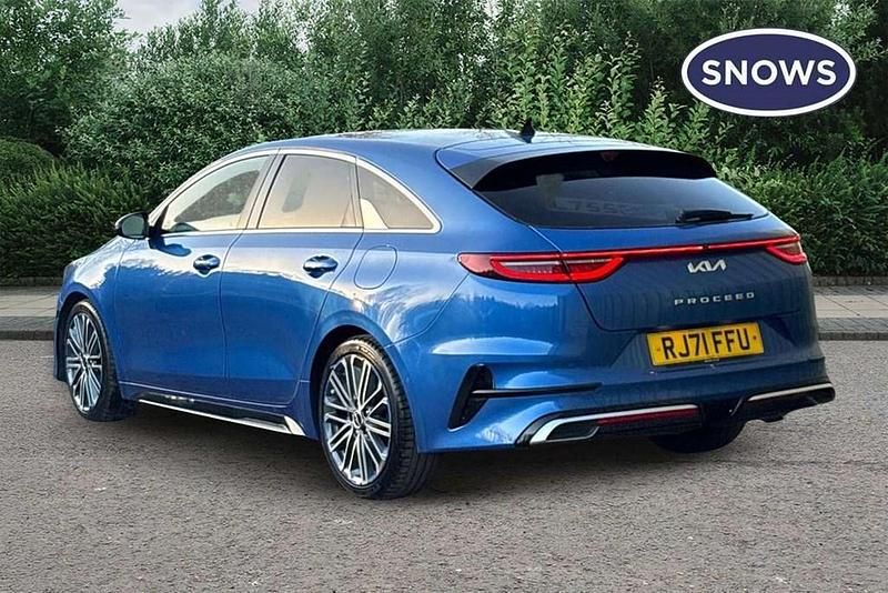 Used Kia ProCeed GT-Line S 158 HP (116 kW) 2022 Blue flame Estate