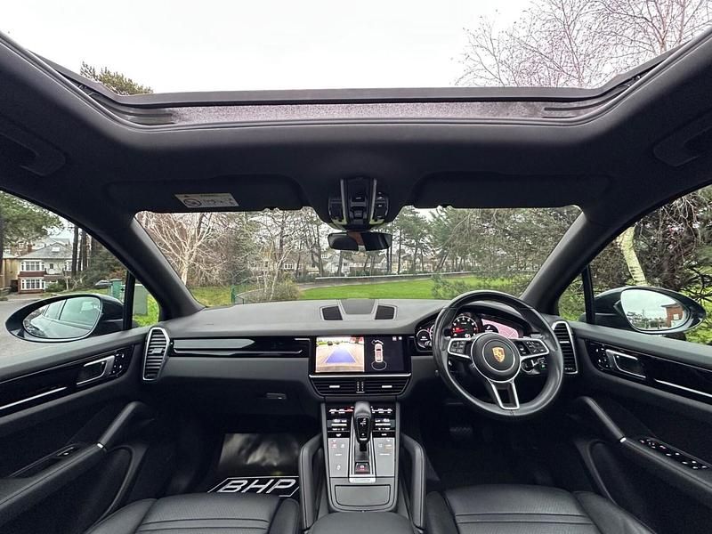 Used Porsche Cayenne 340 HP (250 kW) 2020 Blue SUV