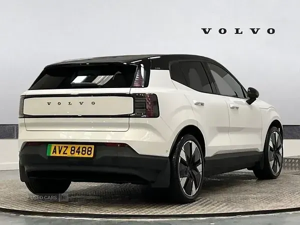 Usado Volvo EX30 Ultra 200 kW (272 HP) 2024 Branco SUV