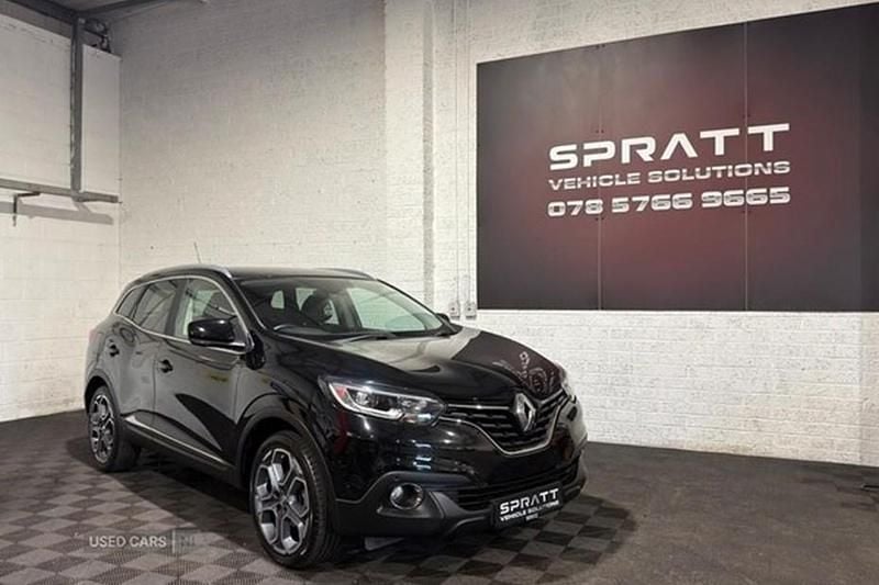 Black Used 2016 Renault Kadjar Dynamique SUV | £8,250 (Fair price) - Image 1/1
