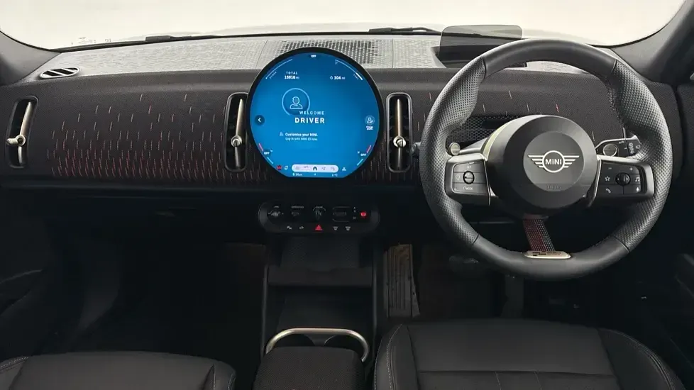 Używany Mini Countryman 215 KM (158 kW) 2024 Czarny SUV