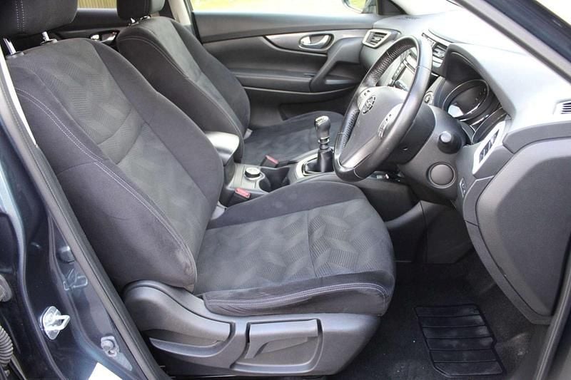 Used Nissan X-Trail N-Vision 2017 Blue SUV