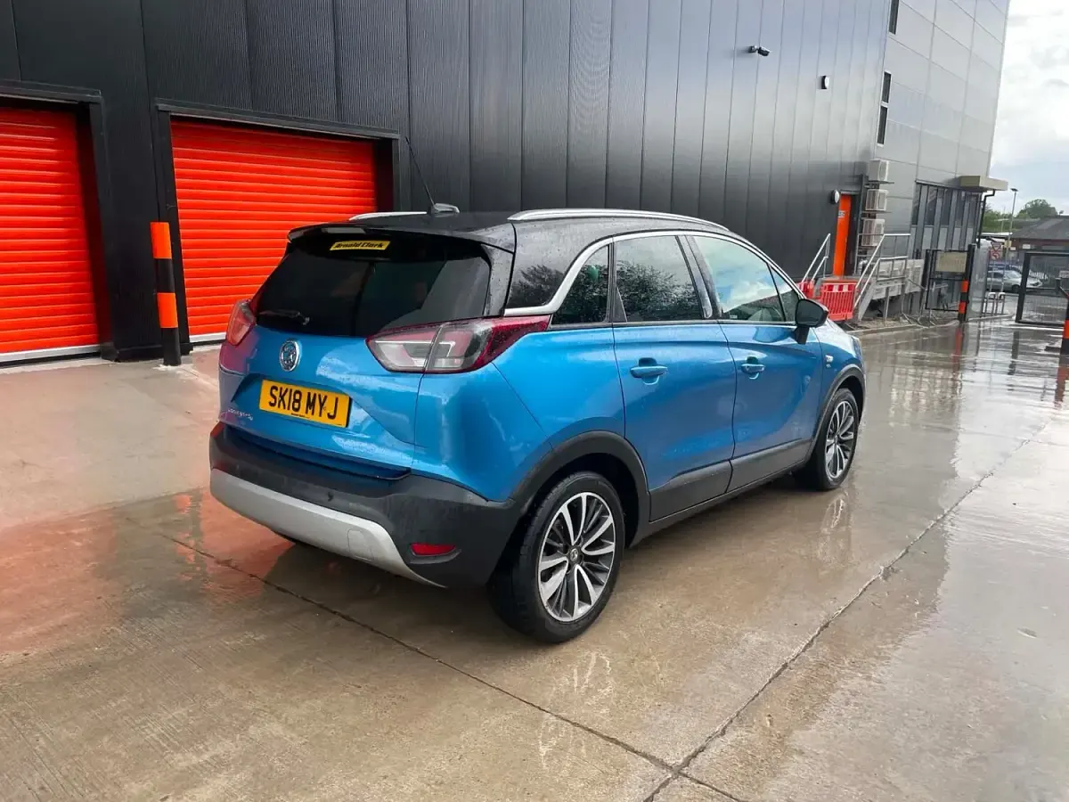 Used Vauxhall Crossland X Elite 81 HP (59 kW) 2018 Blue SUV