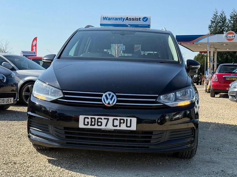 Used VW Touran SE 115 HP (84 kW) 2018 Black MPV