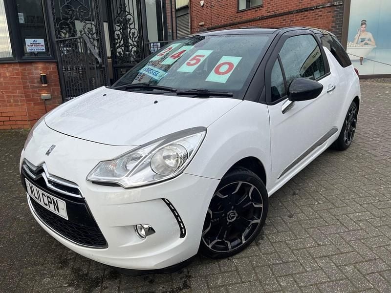 Used Citroën DS3 2011 White Hatchback