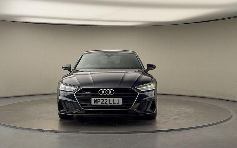 Used Audi A7 Sportback S-Line 204 HP (150 kW) 2022 Firmament blue Hatchback