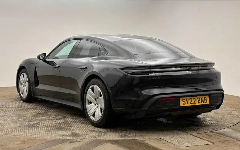 Used Porsche Taycan 300 kW (408 HP) 2023 Sedan