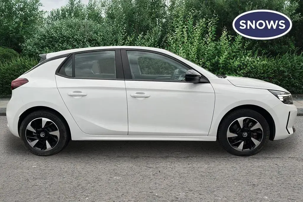 Used Vauxhall Corsa-e Design Edition 50 kW (68 HP) 2024 Hatchback