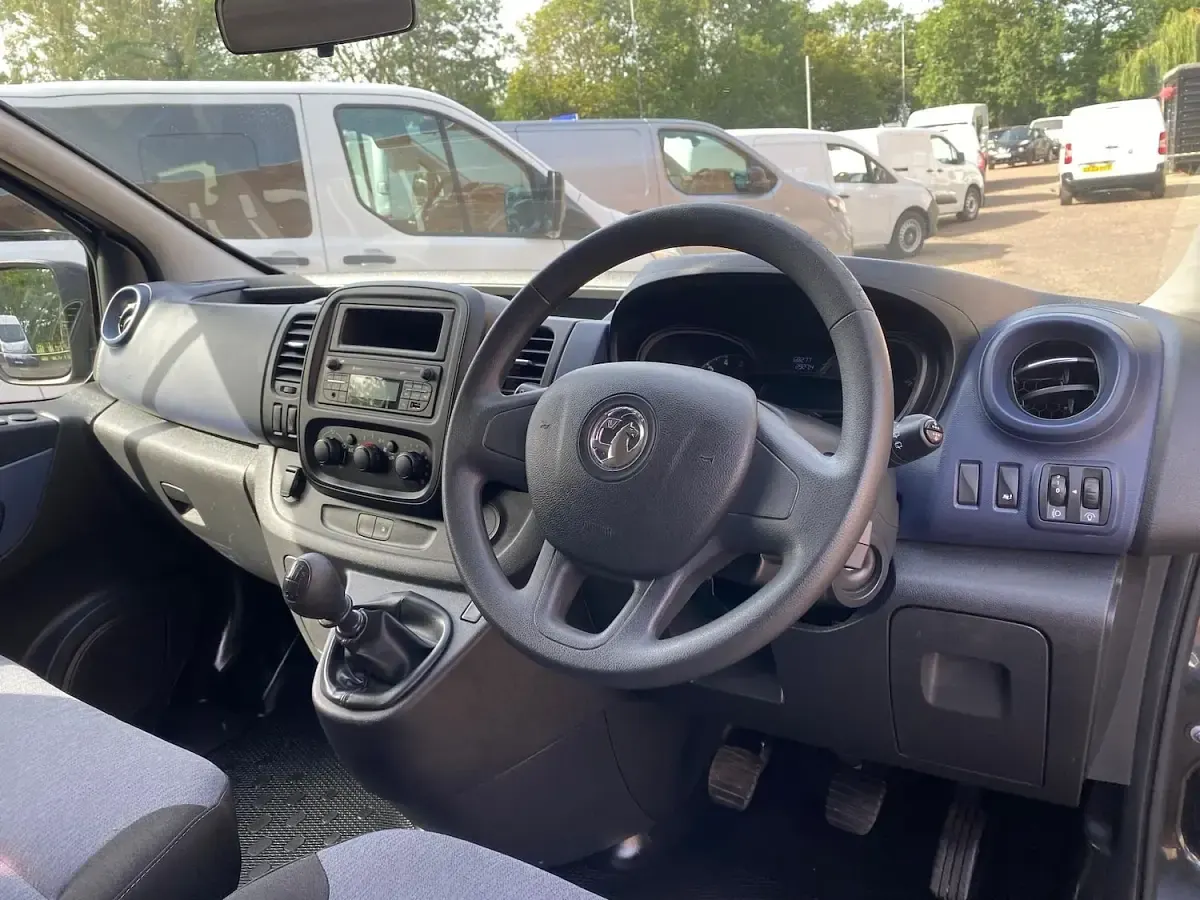 Used Vauxhall Vivaro 2018 Black