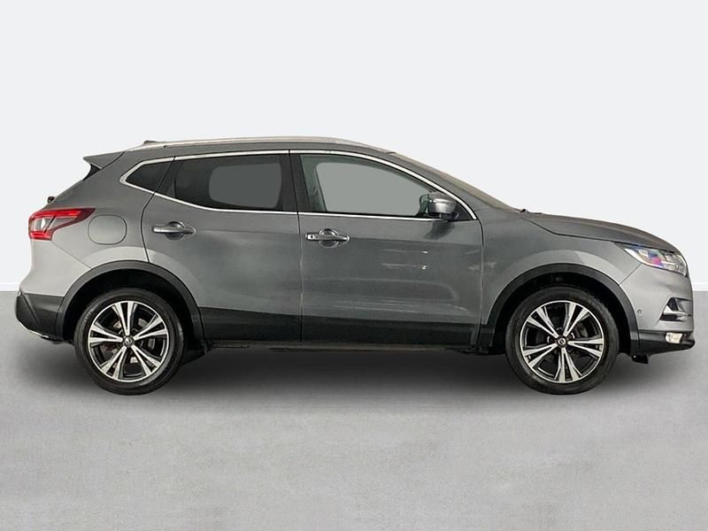 Used Nissan Qashqai N-Connecta 2018 Grey SUV