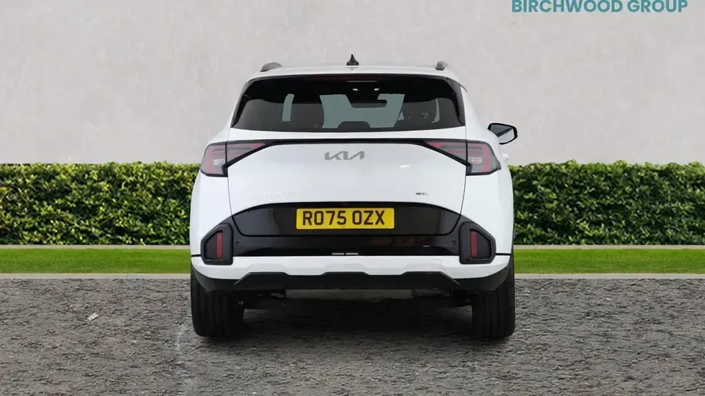 Used Kia Sportage GT-Line 136 HP (100 kW) 2025 White SUV