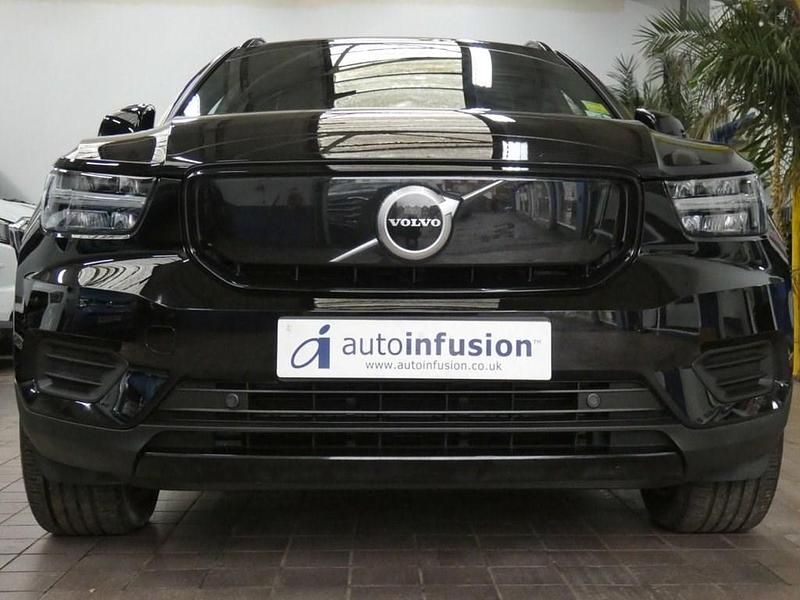 Used Volvo XC40 300 kW (408 HP) 2021 Black SUV