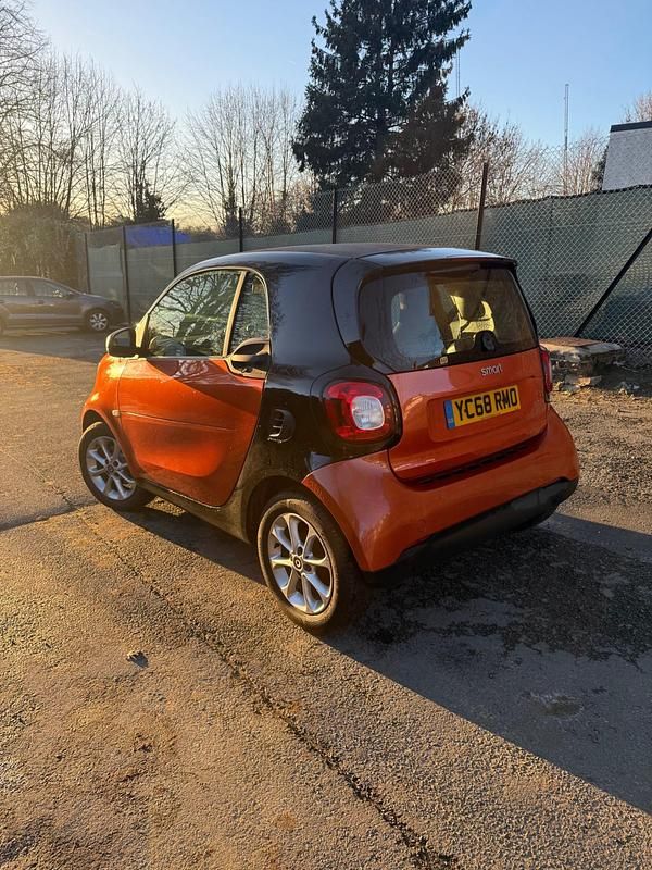 Used Smart ForTwo Coupé Passion 71 HP (52 kW) 2018 Black Coupe