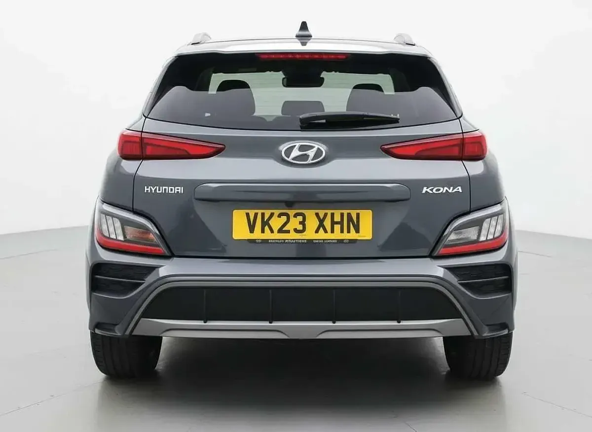 Second-hand Hyundai Kona N Line 120 CP (88 kW) 2023 Gri SUV