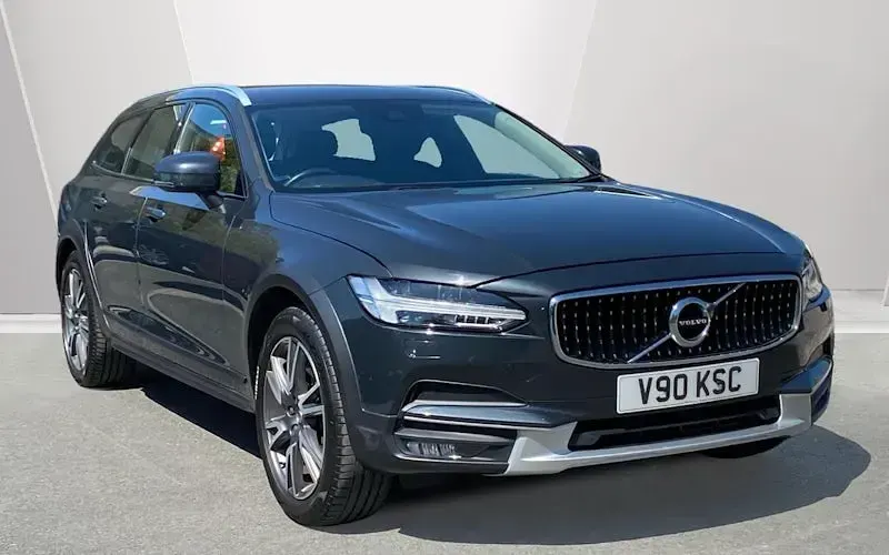 Used Volvo V90 CC Plus 190 HP (139 kW) 2020 Estate