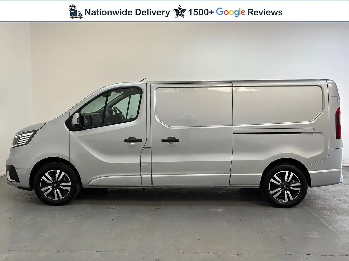 Używany Renault Trafic 150 KM (110 kW) 2026 Szary