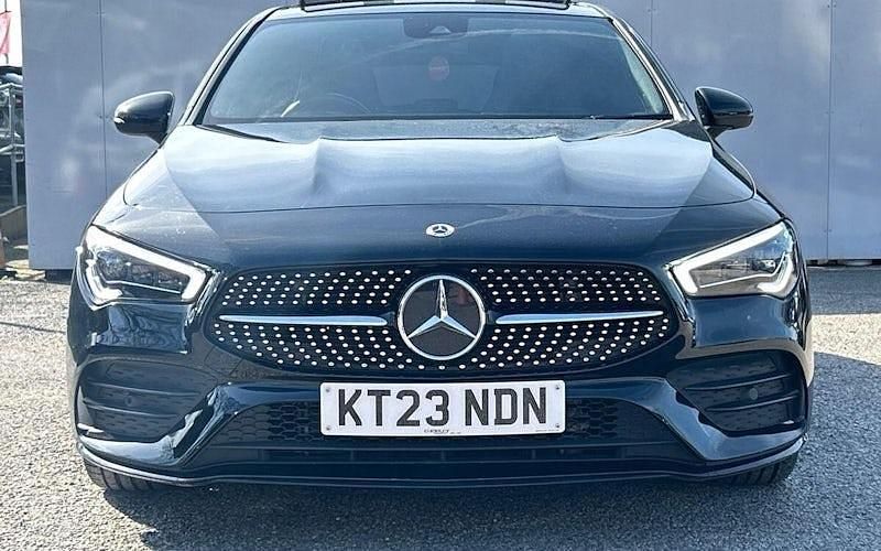 Used Mercedes CLA200 Shooting Brake AMG line 163 HP (119 kW) 2022 Black Estate