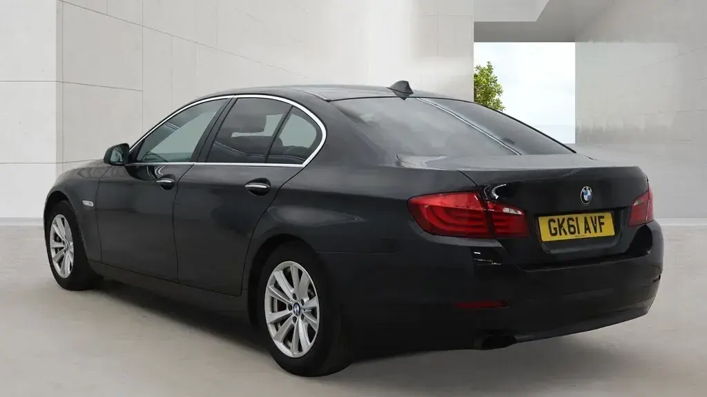 Used BMW 520 2011 Black Sedan