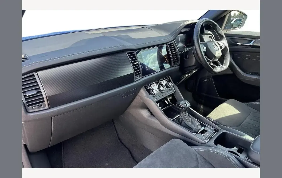 Used Skoda Kodiaq SportLine 150 HP (110 kW) 2023 Blue SUV